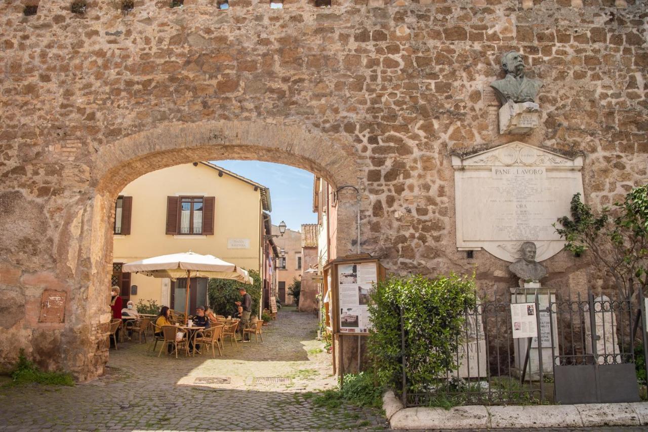 La Casa Nel Borgo Di Ostia Antica Lejlighed Eksteriør billede